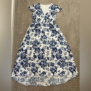 Shein dress. Size small. Blue and white floral.